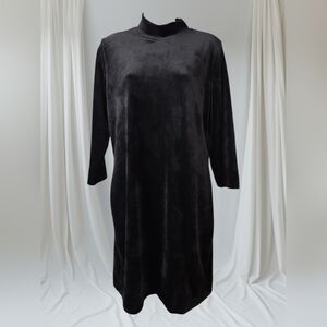 Elegant Black Velvet Dress